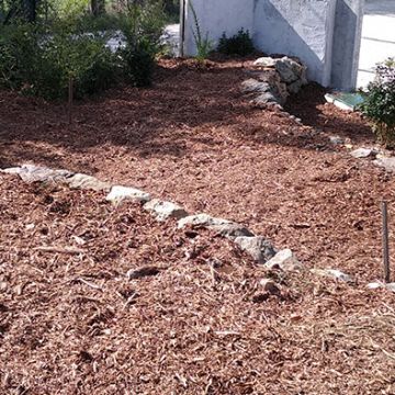 Peyrolles - Terrassement terrain avec réalisation de murets en pierres sèches sur restanque